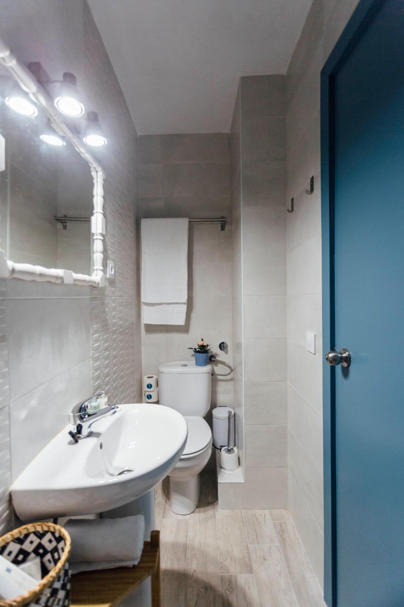 Stunning And Colorful- 4Bd 2Bth- Santa Cruz Sevilha Exterior foto