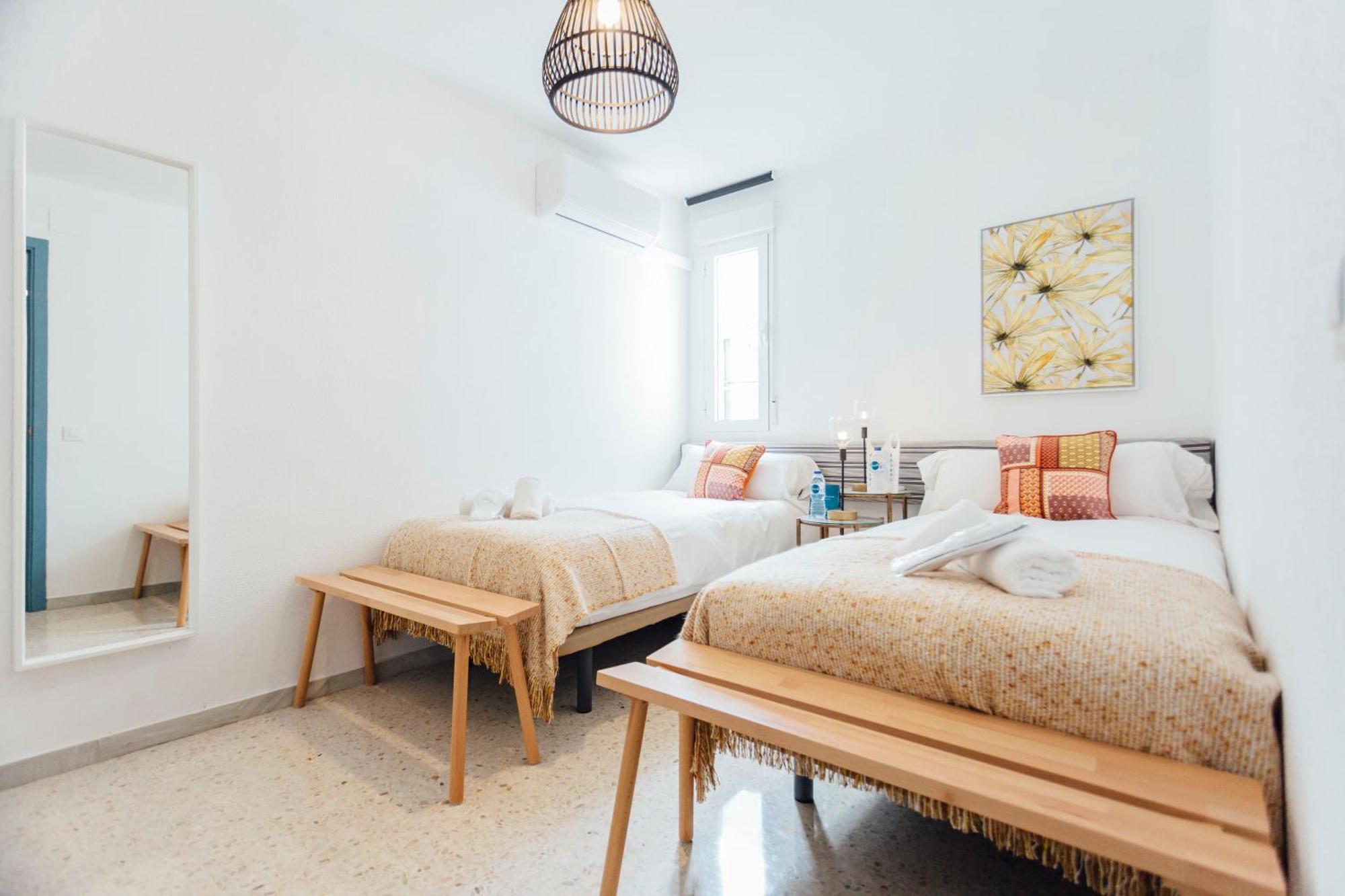 Stunning And Colorful- 4Bd 2Bth- Santa Cruz Sevilha Exterior foto