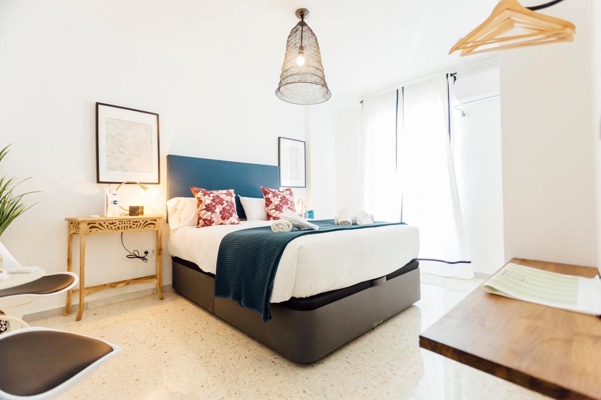 Stunning And Colorful- 4Bd 2Bth- Santa Cruz Sevilha Exterior foto